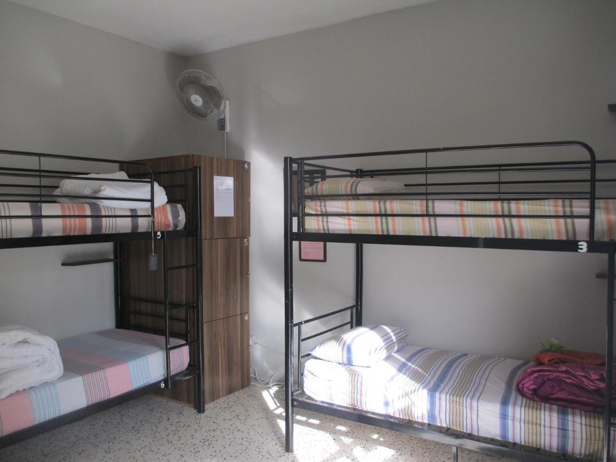 Boho Hostel Saint Julian's Екстериор снимка