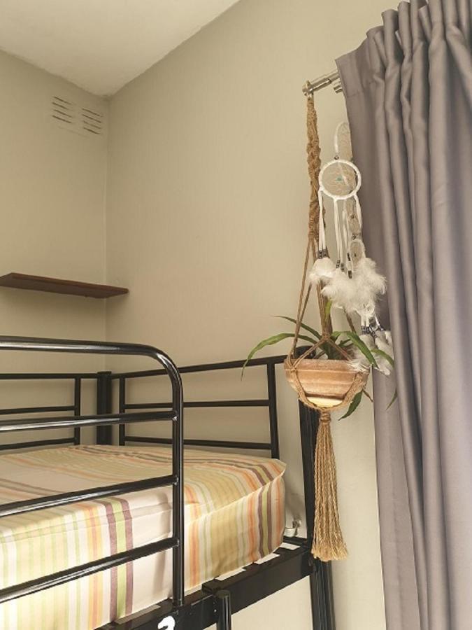 Boho Hostel Saint Julian's Екстериор снимка